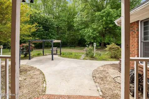 113 Lady Di Drive Winterville NC 28590