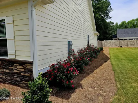 203 Fountain Drive Clinton NC 28328