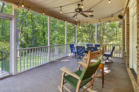 705 Kensington Drive Greenville NC 27858