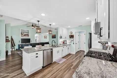 232 Belvedere Drive Holly Ridge NC 28445