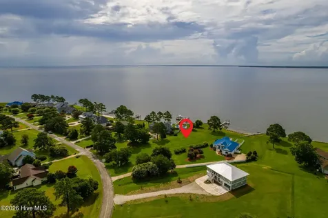 6024 Dolphin Road Oriental NC 28571