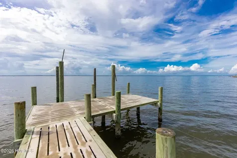 6024 Dolphin Road Oriental NC 28571