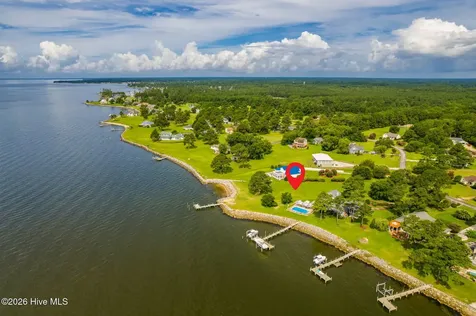 6024 Dolphin Road Oriental NC 28571