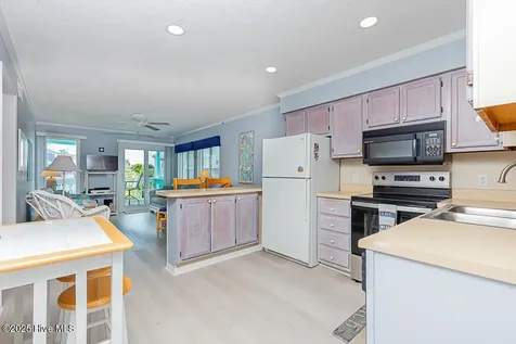 301 W Commerce Way Atlantic Beach NC 28512