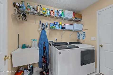 129 Hidden Pond Drive New Bern NC 28562