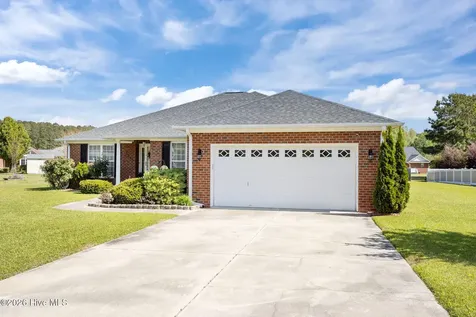 129 Hidden Pond Drive New Bern NC 28562