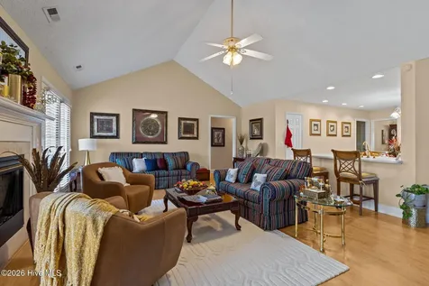 129 Hidden Pond Drive New Bern NC 28562