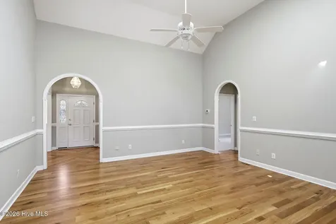411 Oakmont Drive Morehead City NC 28557