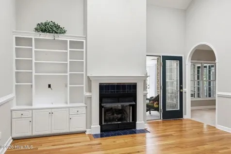 411 Oakmont Drive Morehead City NC 28557