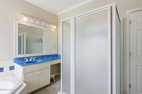 411 Oakmont Drive Morehead City NC 28557