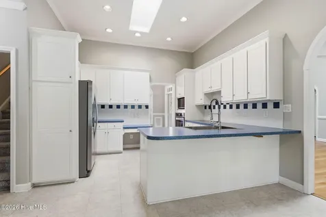 411 Oakmont Drive Morehead City NC 28557
