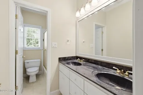 411 Oakmont Drive Morehead City NC 28557
