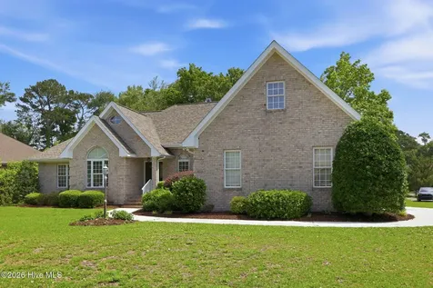 411 Oakmont Drive Morehead City NC 28557