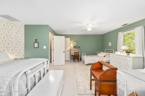 126 Narrow Shore Road Aydlett NC 27916