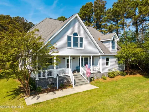 126 Narrow Shore Road Aydlett NC 27916