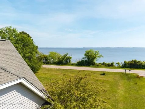 126 Narrow Shore Road Aydlett NC 27916