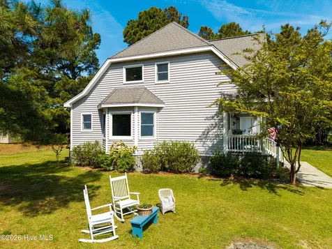126 Narrow Shore Road Aydlett NC 27916