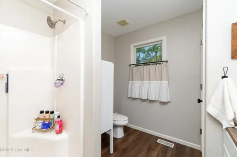 126 Narrow Shore Road Aydlett NC 27916