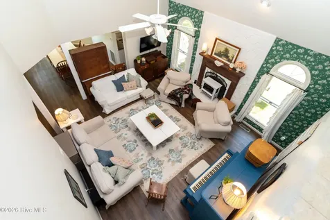126 Narrow Shore Road Aydlett NC 27916