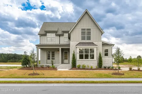 99 Pine Tree Point Snow Hill NC 28580