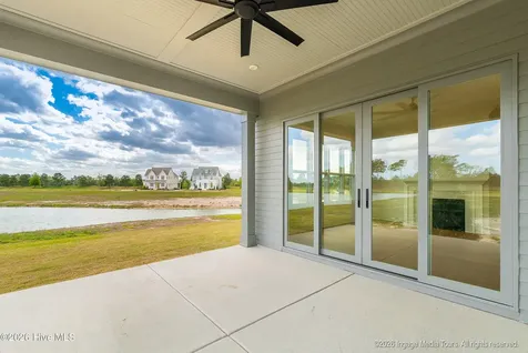 99 Pine Tree Point Snow Hill NC 28580