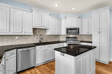 6179 Compass Court Southport NC 28461