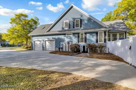 6179 Compass Court Southport NC 28461