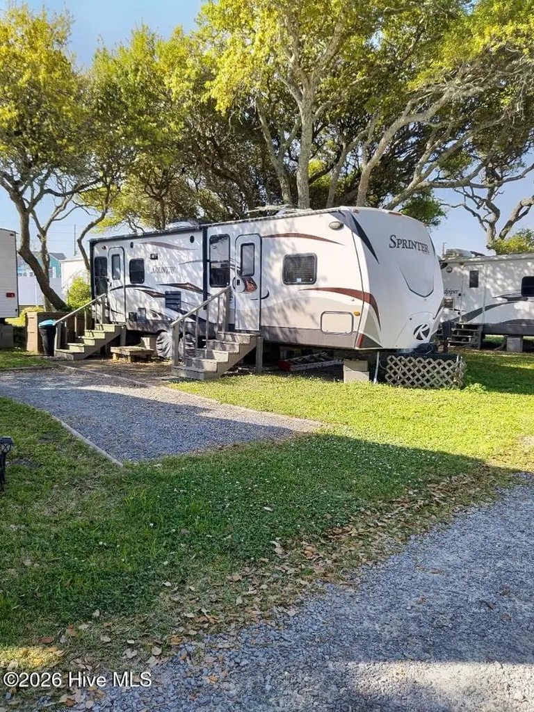 15 Jetty Street North Topsail Beach NC 28460