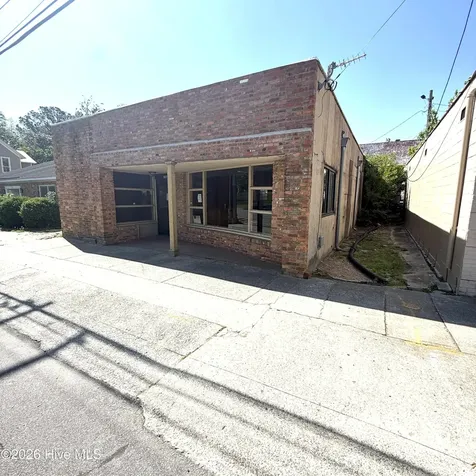 104 E Queen Street Edenton NC 27932