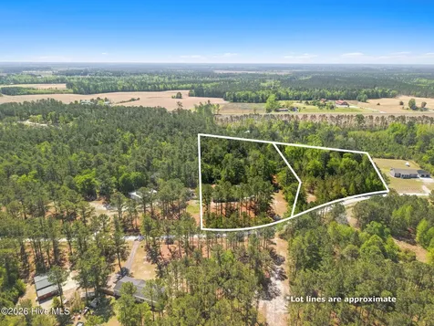 428 H Coleman Lane Tabor City NC 28463