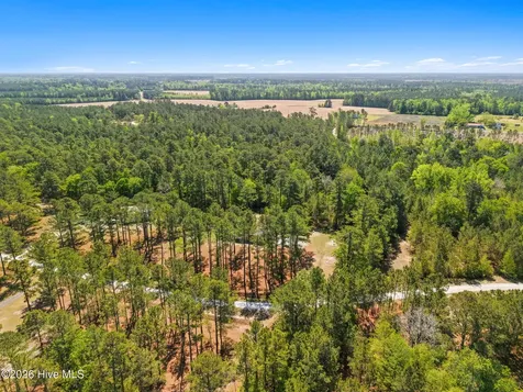428 H Coleman Lane Tabor City NC 28463