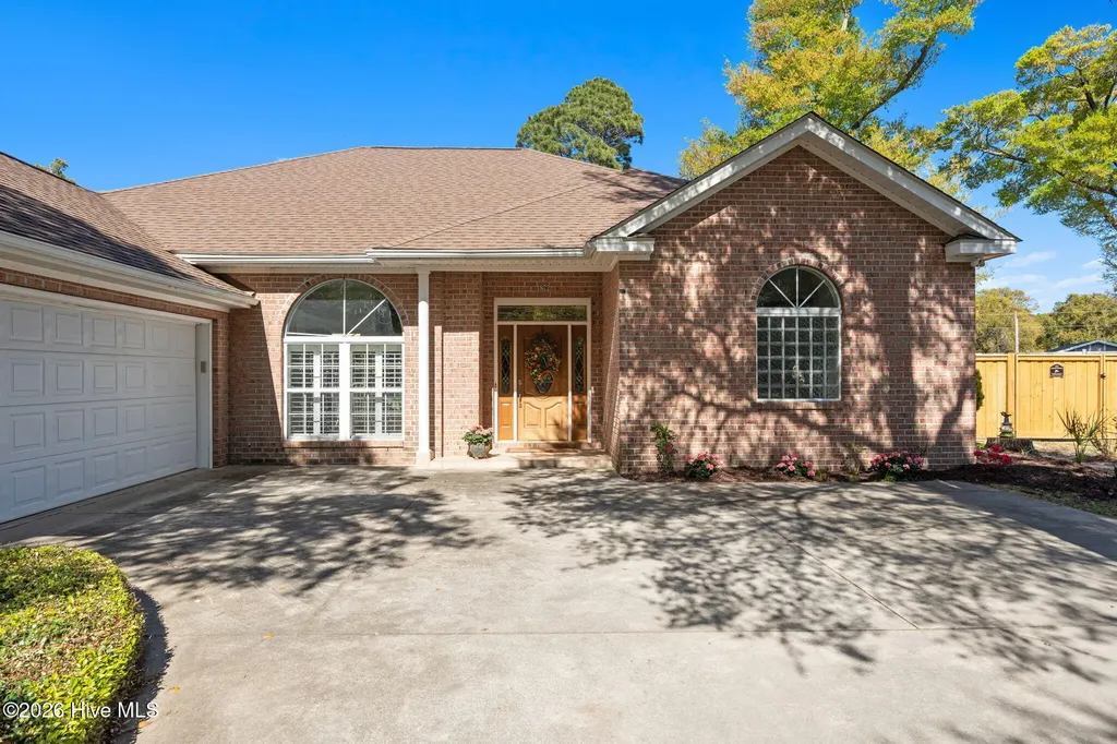 1872 Oak Harbour Drive SW Ocean Isle Beach NC 28469