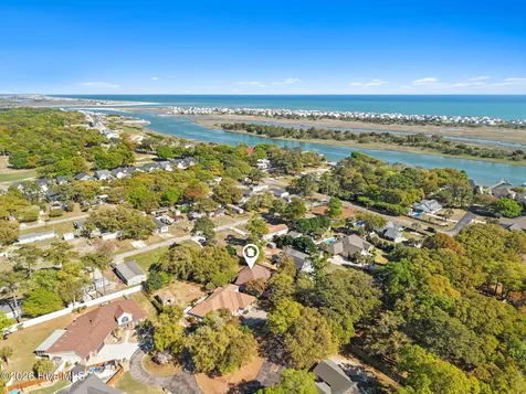 1872 Oak Harbour Drive SW Ocean Isle Beach NC 28469