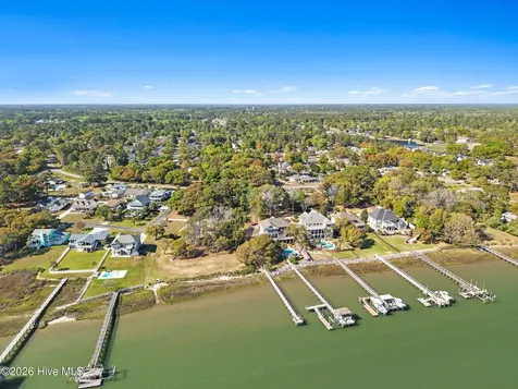1872 Oak Harbour Drive SW Ocean Isle Beach NC 28469