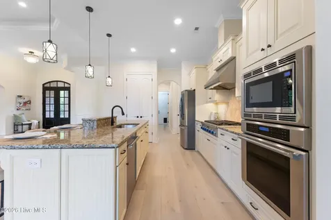 1825 S Moorings Drive Wilmington NC 28405