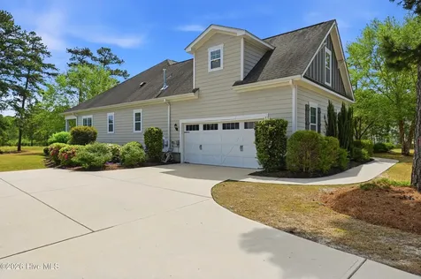 9385 Fallen Pear Lane NE Leland NC 28451