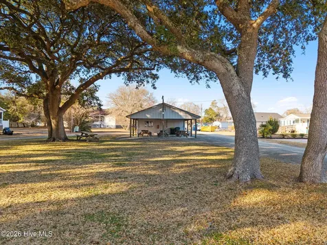 2262 W Tanglewood Drive SW Supply NC 28462