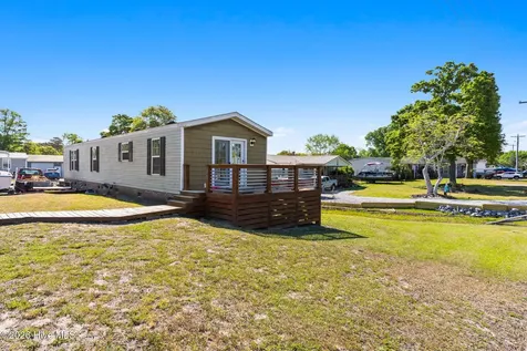 2262 W Tanglewood Drive SW Supply NC 28462