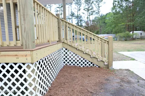 590 Luther Banks Road Richlands NC 28574