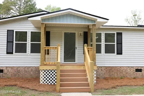 590 Luther Banks Road Richlands NC 28574