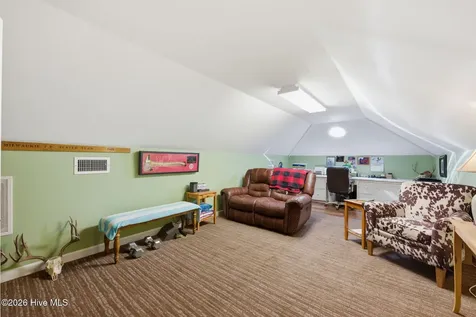 1211 Pine Valley Drive New Bern NC 28562