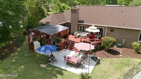 1211 Pine Valley Drive New Bern NC 28562