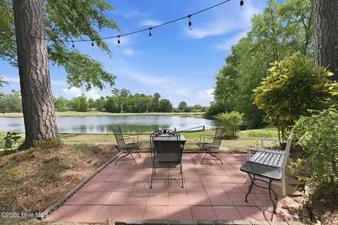 1211 Pine Valley Drive New Bern NC 28562