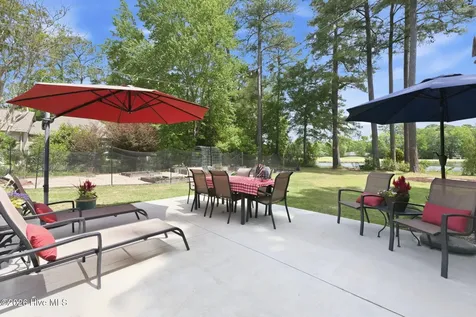 1211 Pine Valley Drive New Bern NC 28562