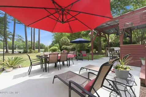 1211 Pine Valley Drive New Bern NC 28562