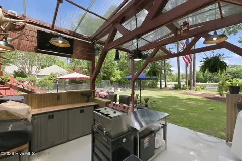 1211 Pine Valley Drive New Bern NC 28562