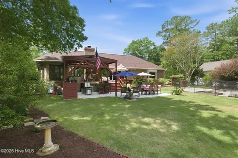 1211 Pine Valley Drive New Bern NC 28562