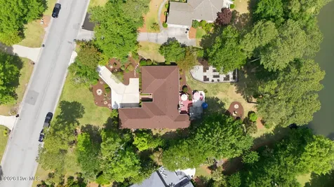 1211 Pine Valley Drive New Bern NC 28562