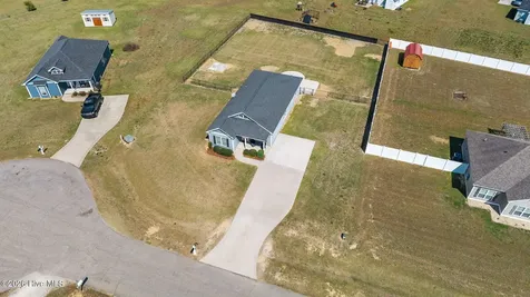 5620 Alberta Court Lucama NC 27851