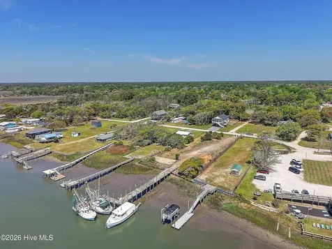 1365 Cedar Landing Road SW Supply NC 28462